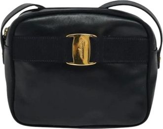 Ferragamo Pre-owned Cross Body Bags, female, Black, Size: ONE SIZE Pre-owned Leather Shoulder Bag