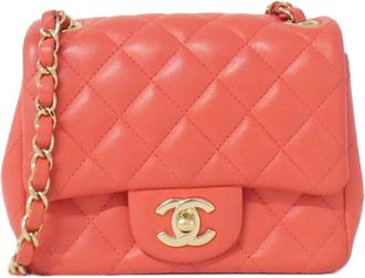 Chanel Leather Shoulder Bag (Pre-Owned)