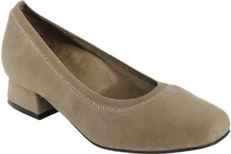 David Tate Fab Square Toe Pump in Taupe Suede at Nordstrom, Size 10.5