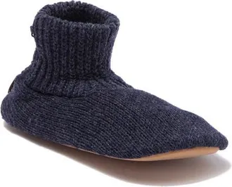 Muk Luks Morty Faux Fur Lined Slipper in Navy at Nordstrom, Size Medium