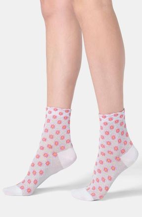 Orobl&ugrave; Tiny Bloom Ankle Socks in Peony at Nordstrom