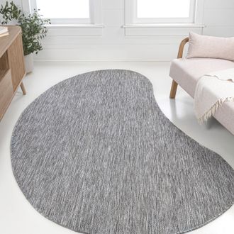 Jonathan Y Designs Evan Modern Rustic Organic Curve Indoor/Outdoor Shaped Area Rug