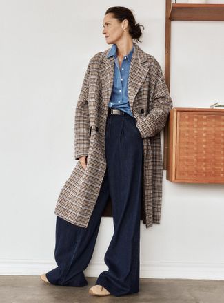 Contemporaine Womens Oversized double-breasted reprocessed wool overcoat