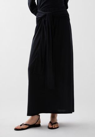 Scalpers Ic Knot Skirt in Black at Nordstrom, Size Medium Eu
