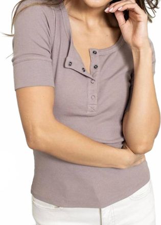 bobi Fitted Henley Top In Mushroom