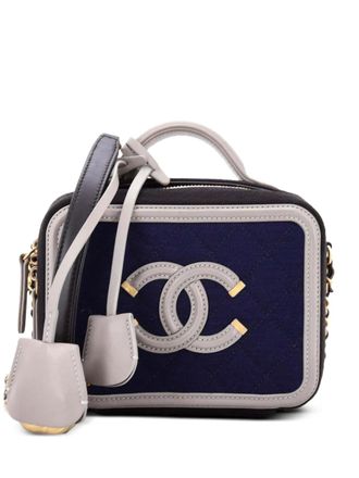 Chanel Filigree Vanity Case Quilted Jersey Small shoulder bag - Zwart