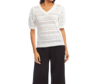 Karen Kane Stevie Short Sleeve Crochet V-Neck Top In Off White