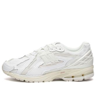 New Balance NB 1906R Protection Pack White M1906DE