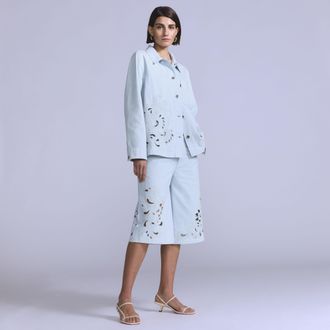 Levi's Embroidered Bandit Shorts - Womens - 23 - Blue