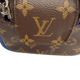 Louis Vuitton Pre-owned Womens Dopp Kit Toiletry Bag in Brown Coated Canvas - Mocha - One Size