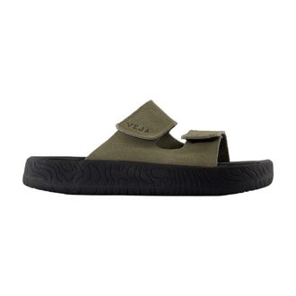 Veja Etna Sandals