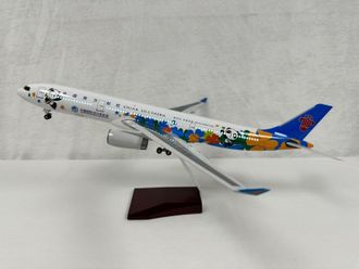 Netfurniture A330 Model Plane 1:135 Scale - Mostly Pre-Assembled