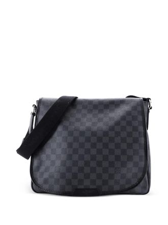 Louis Vuitton Daniel Messenger Bag Damier Graphite MM crossbody bag - Black