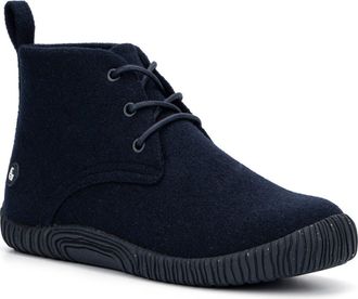 Hybrid Green Label Genesis Sneaker in Navy at Nordstrom Rack, Size 11