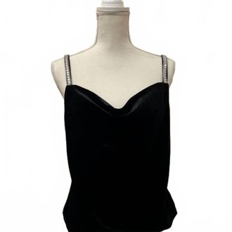 Skies Are Blue Clothing Womens Embellished Sequin Velvet Cami In Black