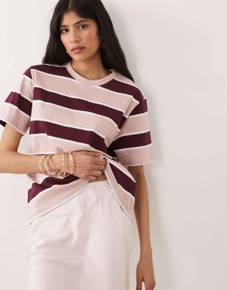 Nobody's Child T-shirt squadrata rosa e bordeaux a righe-Rosso