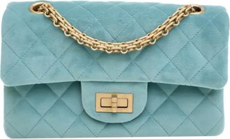 Chanel 2019 Quilted Velvet Reissue 2.55 Single Flap 224 shoulder bag - Blu