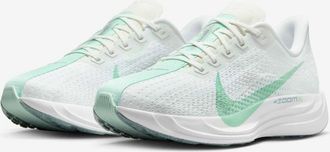 Nike PegasPlFQ7261-103 Sneakers Womens White Mint Running Shoes MEW1061
