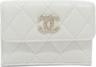 Chanel White Leather Wallet (Tri-Fold) (Pre-Owned)