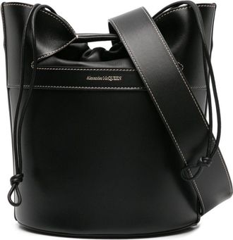 Alexander McQueen logo-stamp leather bucket bag - women - Calf Leather - OS - Black