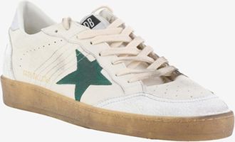 Golden Goose Used-Look-Nappaledersneakers mit grünem Stern Ballstar