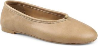 Artisan by Zigi Perch Flat in Natural Leather at Nordstrom, Size 10