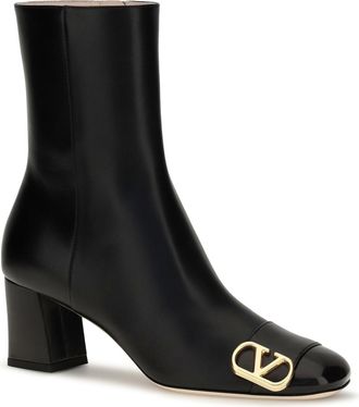 Valentino Garavani Womens Veeside Leather Ankle Boots Nero