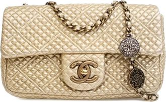 Chanel Borsa a spalla piccola in pelle di agnello metallizzata trapuntata con battente e monete 2014-2015 - Oro