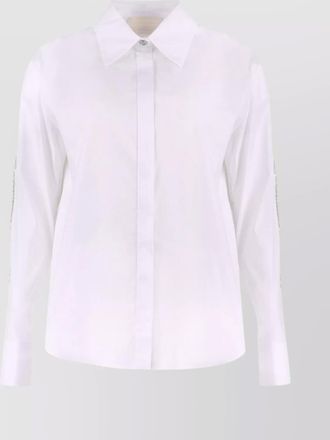 Genny embroidered shirt with slit sleeves and rhinestone buttons