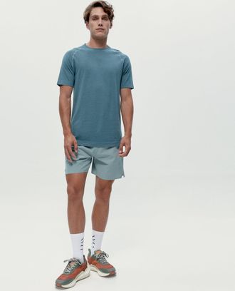 Born Living Yoga T-shirt Nyong Cucumber