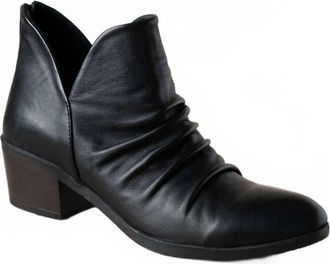 Bueno Womens Cori Ankle Boots In Black Leather