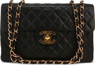 Chanel 1996 Timeless Maxi Jumbo gewatteerde schoudertas - Zwart