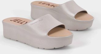 Lemon Jelly Womens Sunny Sandal In Warm Grey