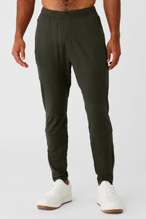 Alo | Conquer React Performance Pants in Stealth Green, Size: 2XL