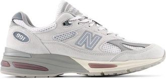New Balance Unisex Made in UK 991V2 en Gris/Blanco, Gamuza/Malla, Talla 40.5