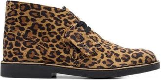 Clarks Evo su&egrave;de veterboots met panterprint cognac