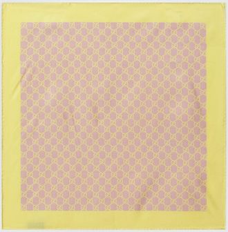 Gucci Foulard Gucci in twill di seta con monogram GG