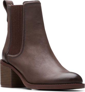 Clarks Chamberly Top Chelsea Boot in Dark Brown Lea at Nordstrom Rack, Size 11