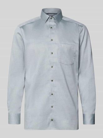 Olymp Regular Fit Businesshemd aus Baumwolle mit Kentkragen in Gruen, Größe 39