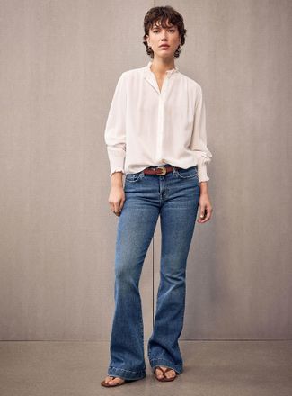 7 For All Mankind Womens Dojo faded medium indigo jean Fit: Flared leg, regular rise