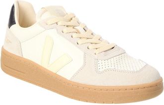 Veja Veja Leather & Suede Sneaker