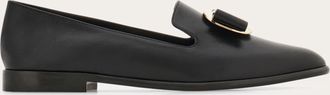 Ferragamo Women New Vara plate loafer Black Size 5.5