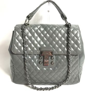 Chanel Leather Handbag Shoulder Bag (Pre-Owned)