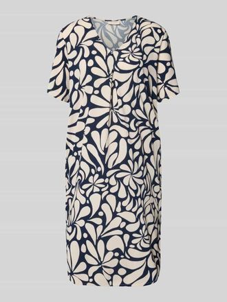 Freequent Knielanges Kleid mit V-Ausschnitt Modell Floy in Marine, Gr&ouml;&szlig;e XXL