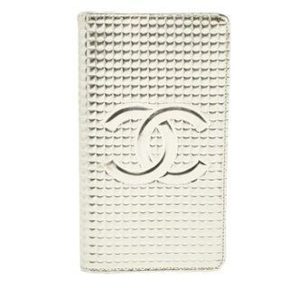 Chanel Pre-owned Wallets, female, Yellow, Size: ONE SIZE Pre-owned Quilted Metallic Wallet
