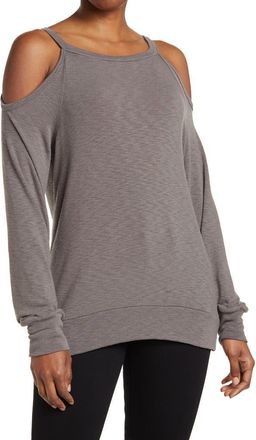 Go Couture Cold Shoulder Knit Sweater in Ultimate Gray at Nordstrom Rack, Size X-Large