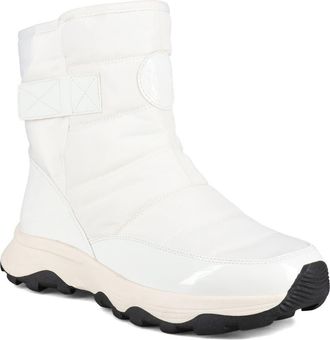 Santana Canada Sandpoint Quilted Boot in White Print at Nordstrom Rack, Size 10