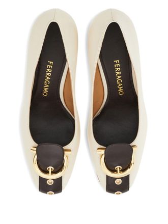Ferragamo Gancini Pump - Cream