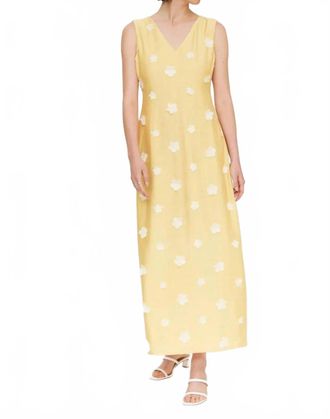 Compa&ntilde;&iacute;afant&aacute;stica Maxi Flower Dress In Yellow