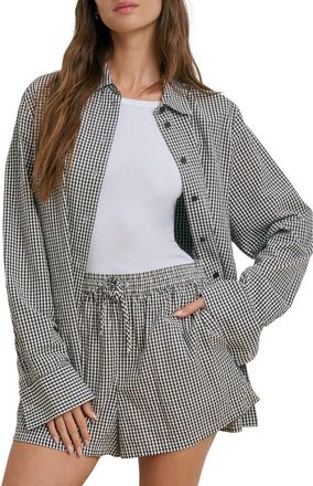 Favorite Daughter The Boyfriend Check Print Woven Shirt in Navy/white at Nordstrom, Size X-Large